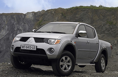 foto_mitsubishi_l200_2009_diagonal