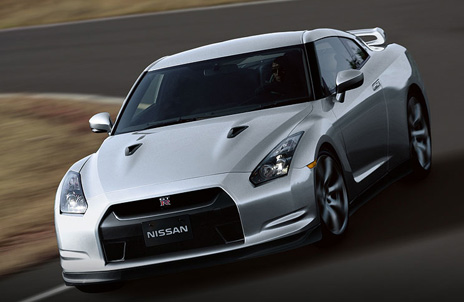 foto_nissan_gt-r_2009_diagonal