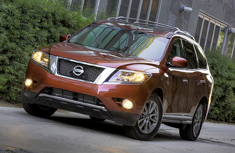 foto-nissan-pathfinder-2015-diagonal